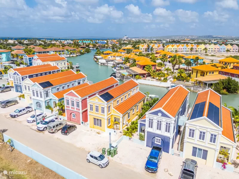 Breezy_Bay_-_Water_Villas_Bonaire-34229df9